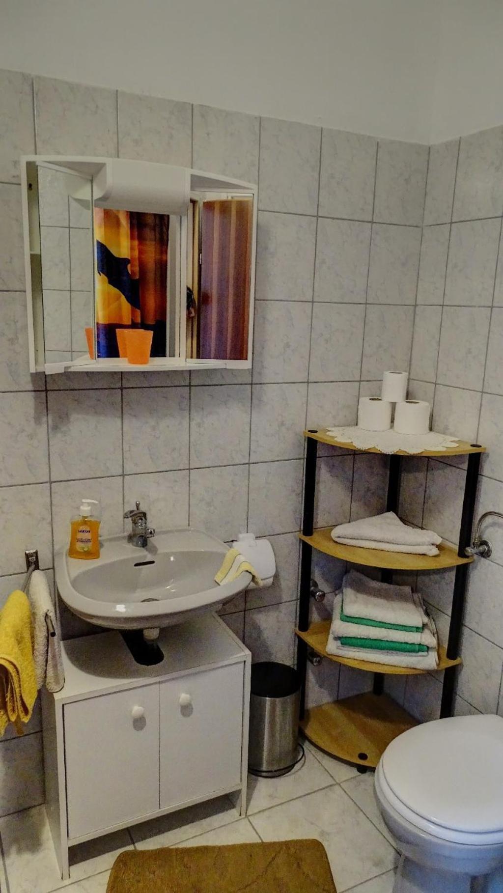 Studio Apartman I Mali Apartman Vir Esterno foto